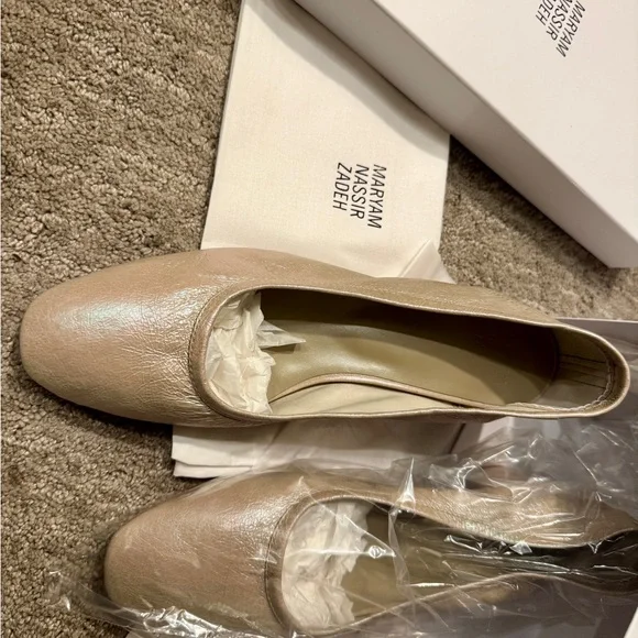 MARYAM NASSIR ZADEH - Picture 4 of 6